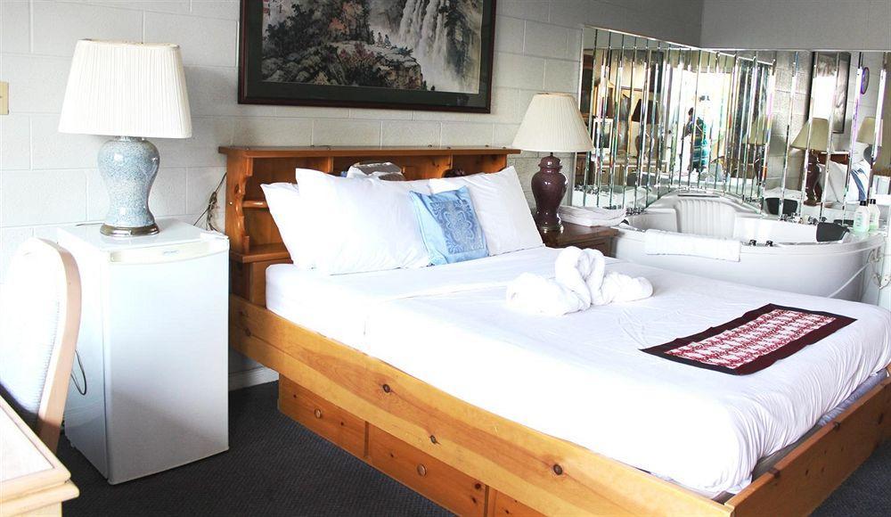 Ritz Inn Niagara Bagian luar foto