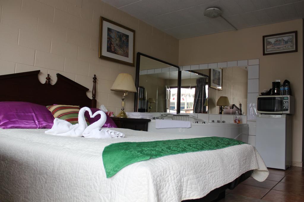 Ritz Inn Niagara Bagian luar foto