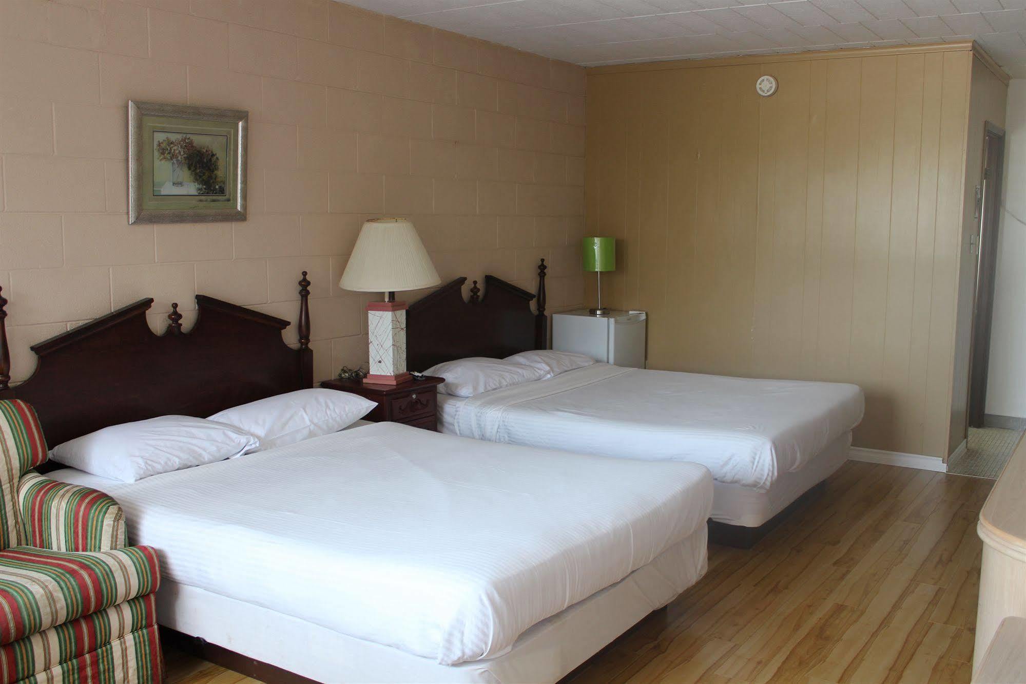 Ritz Inn Niagara Bagian luar foto